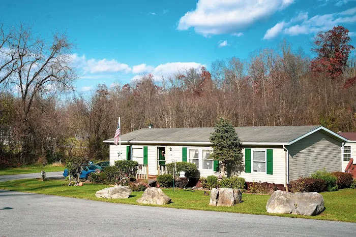 Gantts Mobile Home Community Picture 2