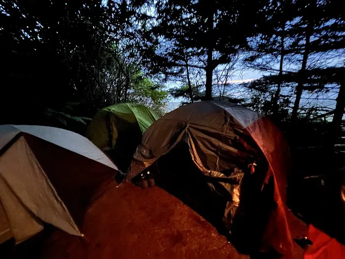 Yellow Banks Picture 6