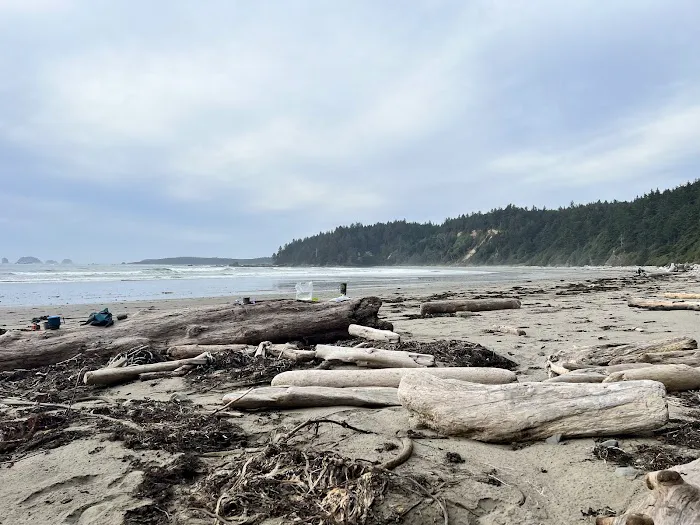 Yellow Banks Picture 1