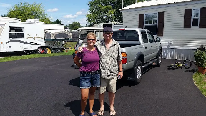Duval's RV Park Picture 5