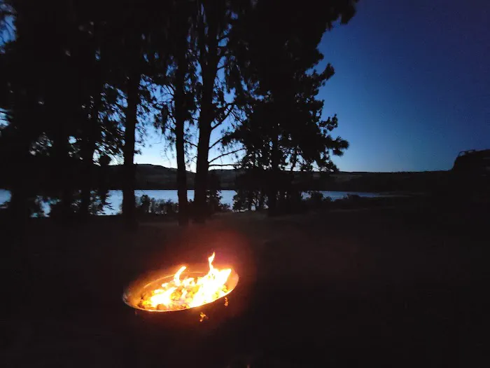 Memaloose State Park Campground Picture 9