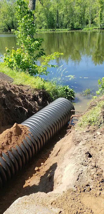 Riverview mobile court llc Picture 1