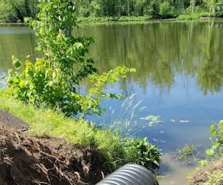 Riverview mobile court llc