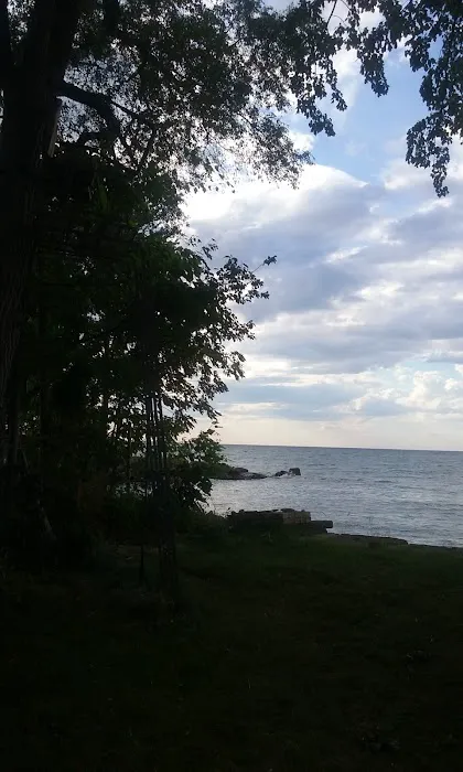 Riverview mobile court llc Picture 10