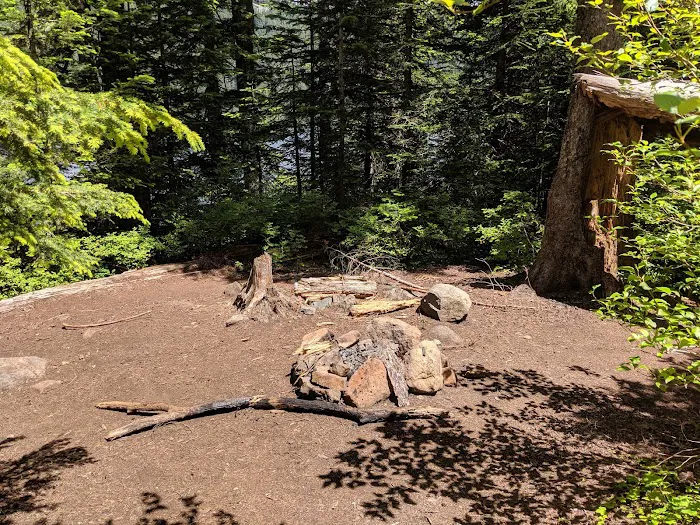 Wahtum Lake Campground Picture 8