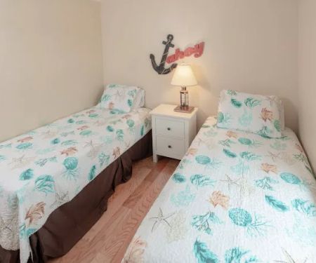 Sun Retreats Dennis Port