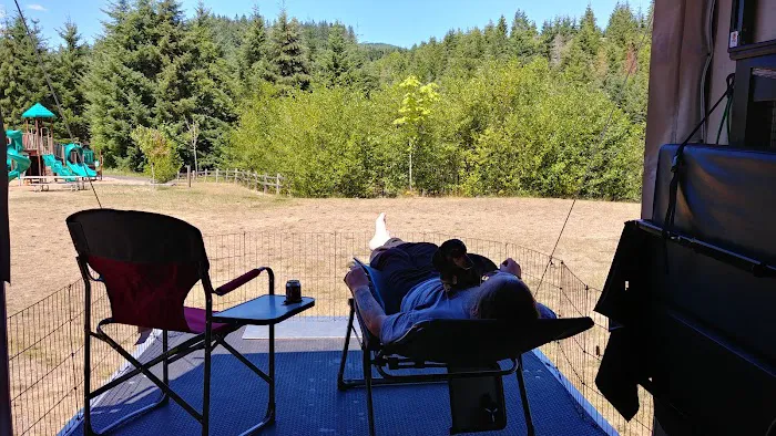 Dairy Creek Camp West Picture 6