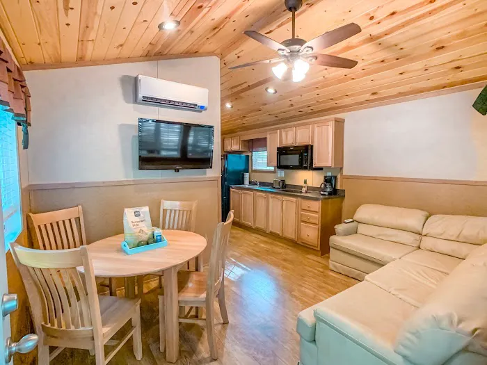 Sun Retreats Wild Acres Picture 10