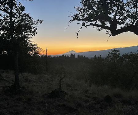 KLICKITAT VIEW CABIN