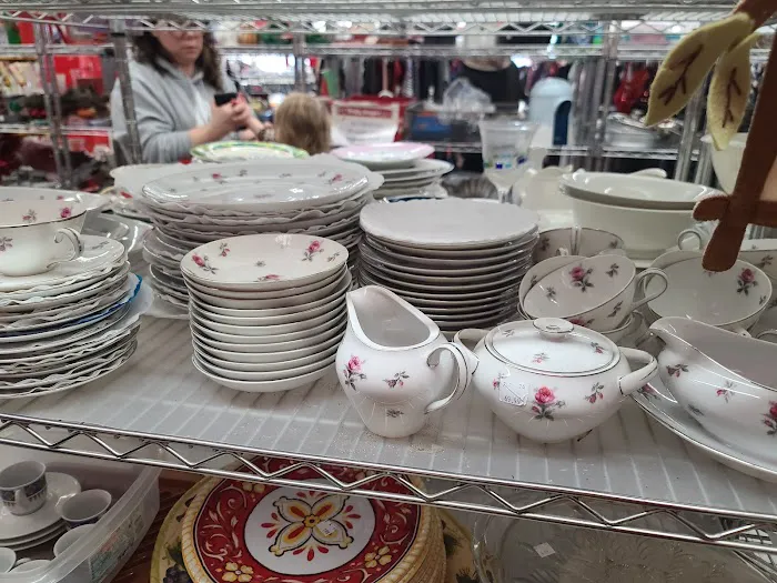 Eason Mobile Home Park Picture 1