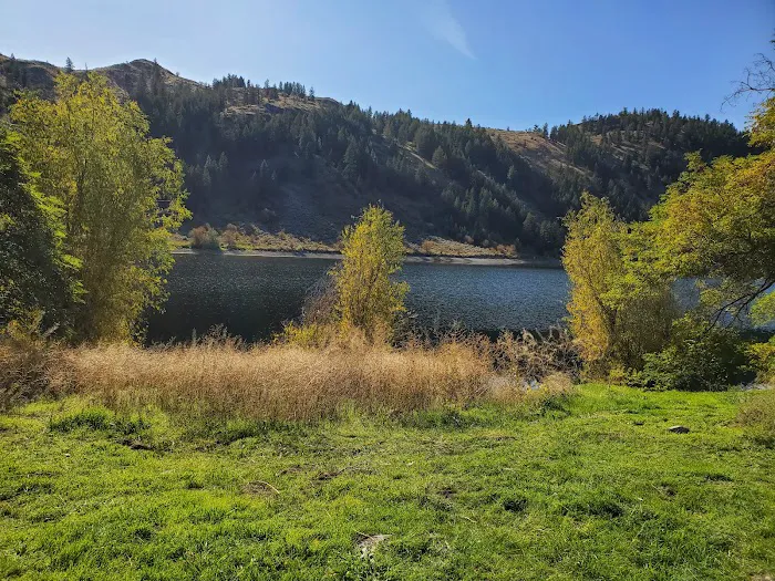 Thompson Manor Picture 14