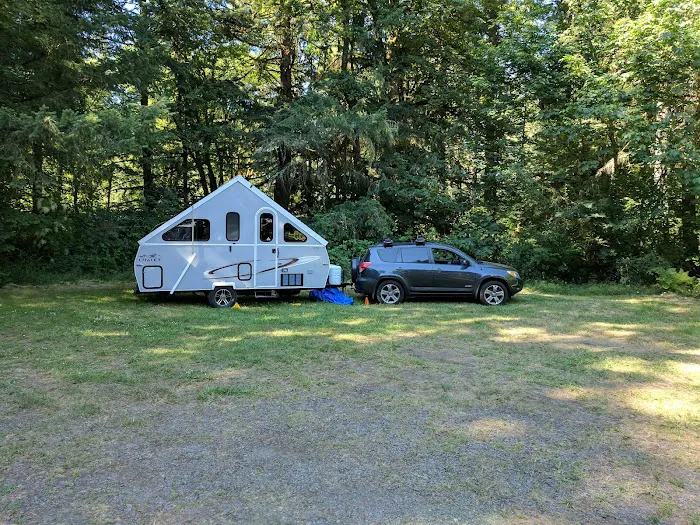 Kingfisher Group Camp Picture 10