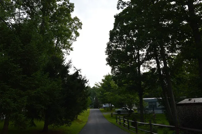 Blue Ridge Mobile Home Park Picture 7