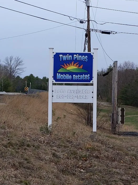 Twin Pines Mobile Estates Picture 2