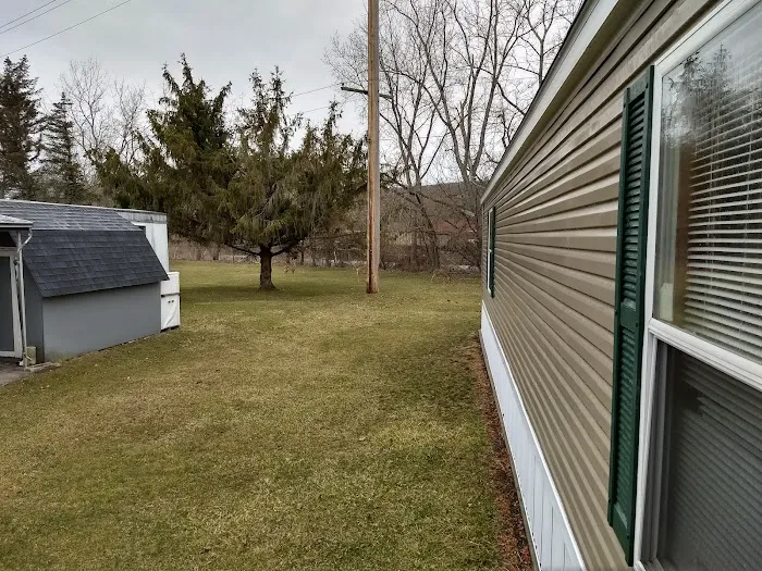 Nate's Floral Estates Picture 4