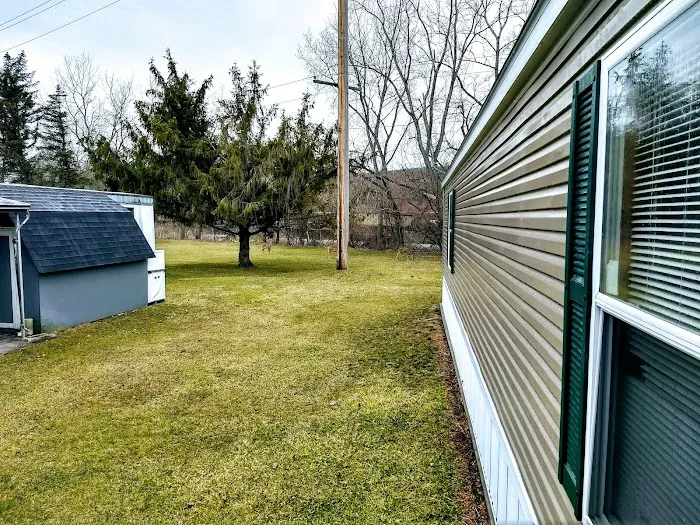 Nate's Floral Estates Picture 5