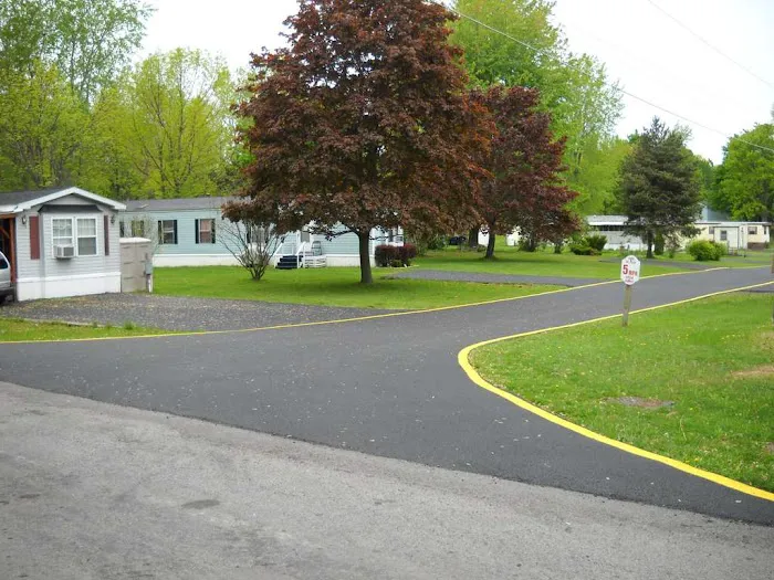 Briarwood Mobile Home Park Picture 1