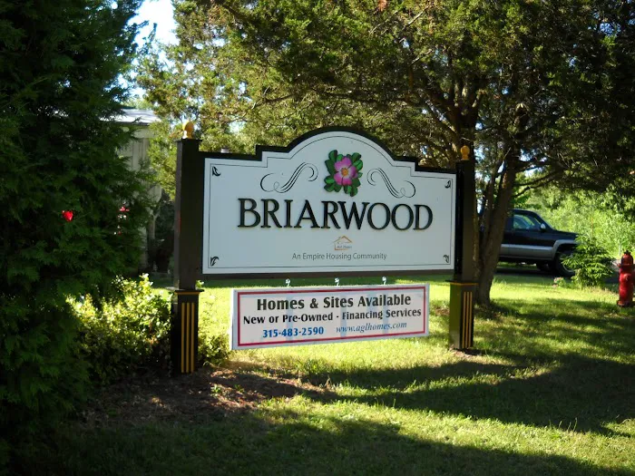 Briarwood Mobile Home Park Picture 2