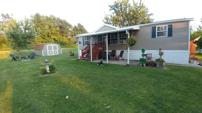 Thomas Estates Picture 10