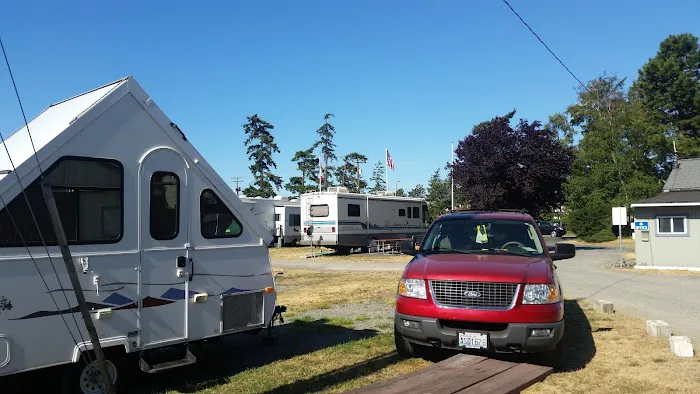 Beachside RV Park Picture 2