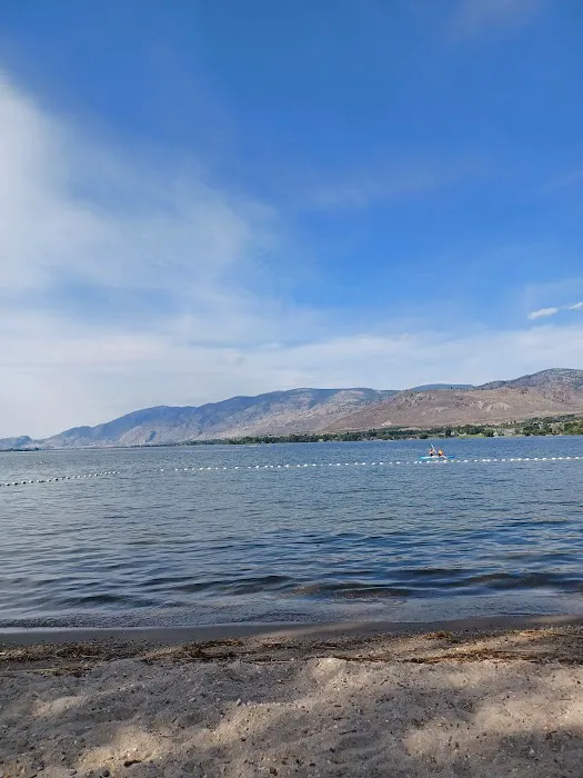 Osoyoos Lake Veteran’s Memorial Park. Picture 8