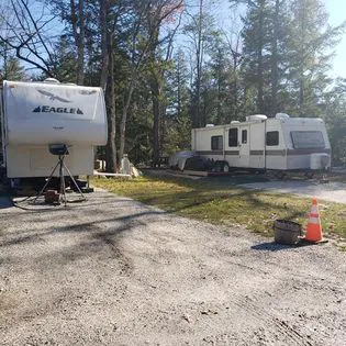 Natures Wilderness RV Park Picture 5