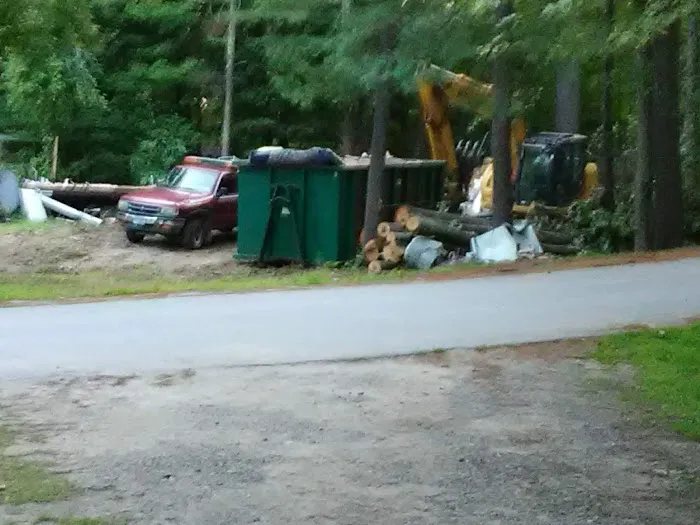 Interlakes Mobile Home Park Picture 4