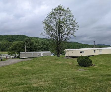 Crestwood Mobile Home Park