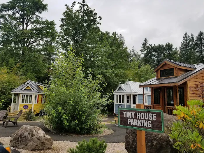 Mt. Hood Village Campground Picture 7