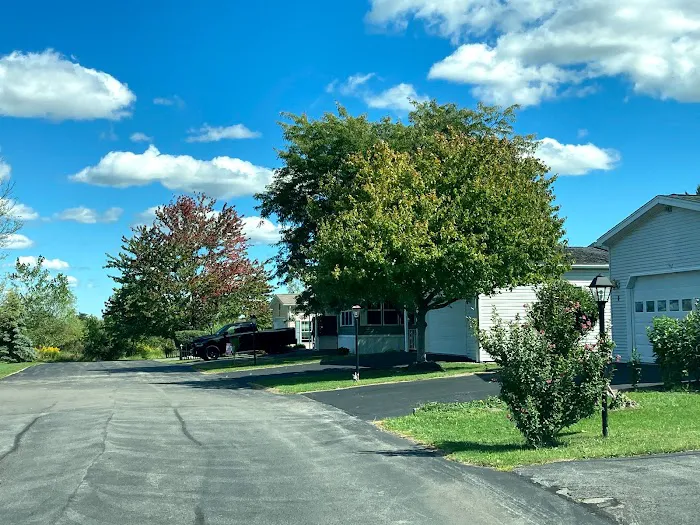 Canandaigua Country Estates Picture 1