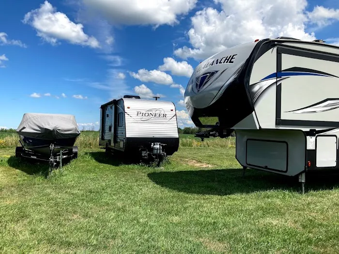 Canandaigua Country Estates Picture 3