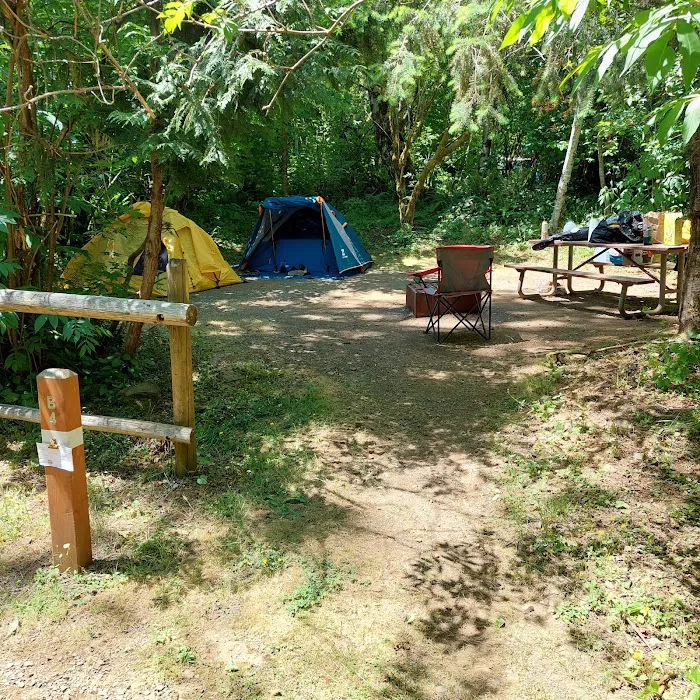 Keenig Creek Campground Picture 8