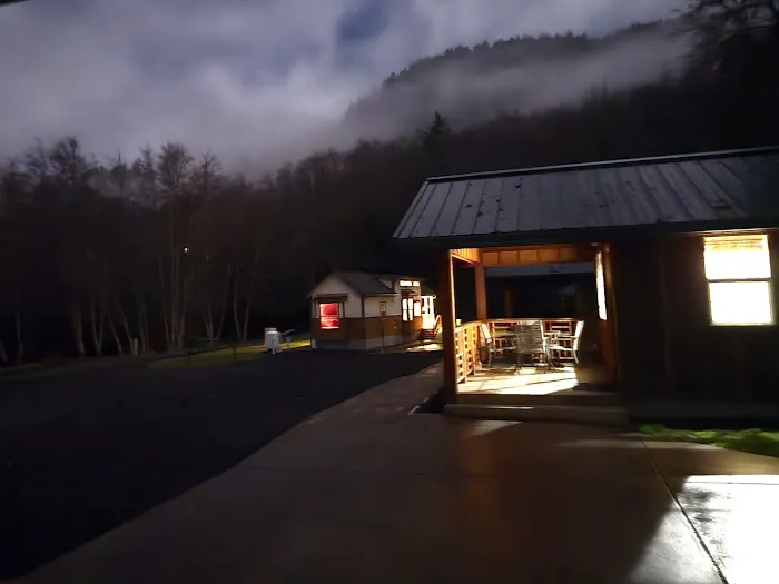 Trask River RV Park Picture 2