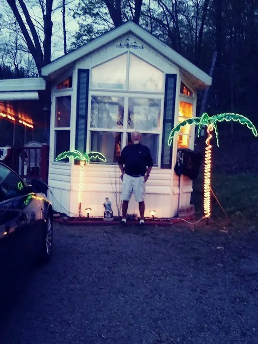 Indian Village RV Park Picture 6