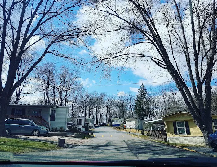 Middlebrook Mobile Home Park Picture 9