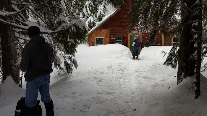 Trillium Lake Basin Cabin Picture 7
