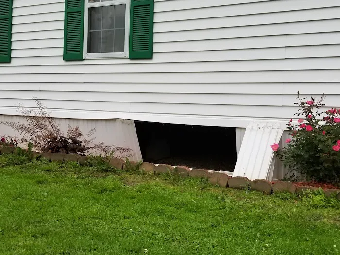 Maplehurst Park Picture 6