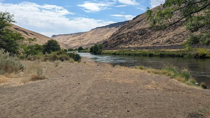 Blue Hole Campground Picture 5