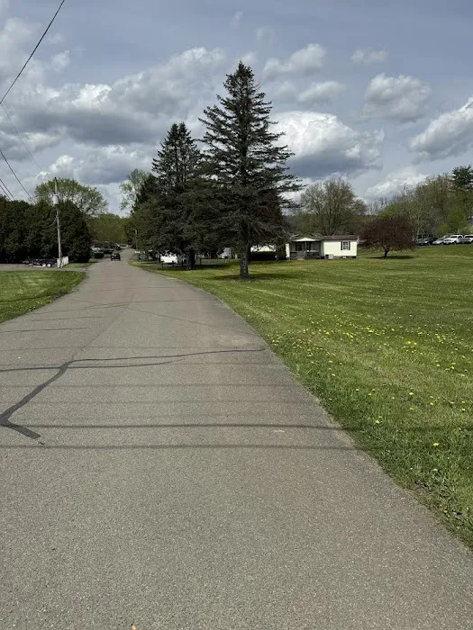 Glenmary Mobile Home Park Picture 2