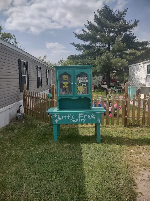 Stewart's Trailer Park Picture 2