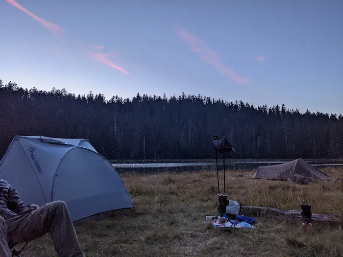 Upper Twin Lake Campground Picture 8