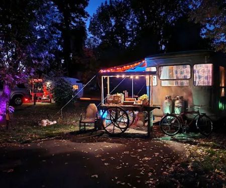 A Loop Campground, Champoeg State Historic Area