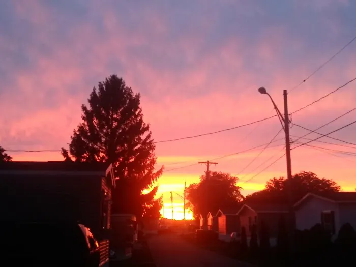 Livonia Center MHC Picture 2