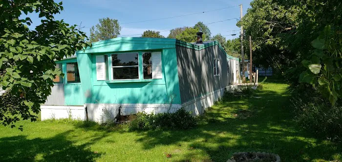 Livonia Center MHC Picture 5