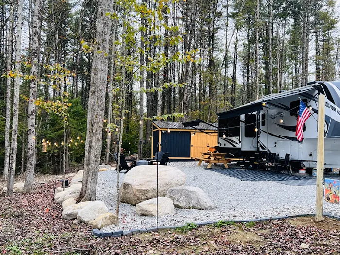 Live 2 Journey RV Escape Picture 1