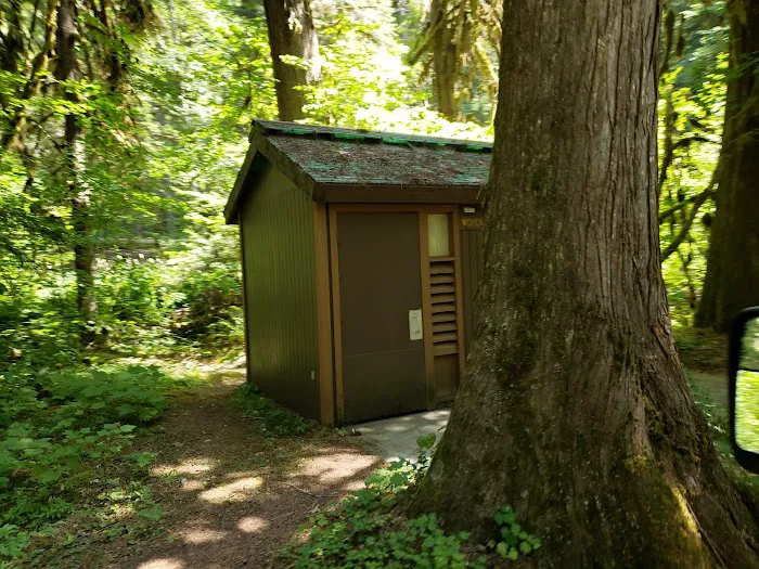 Riverside Campground Picture 4