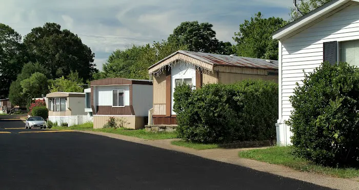 Bull Run Mobile Home Community Picture 4