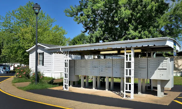 Bull Run Mobile Home Community Picture 1