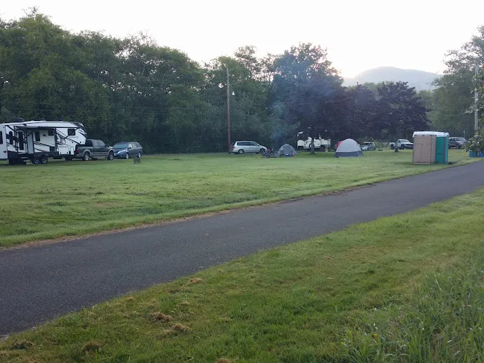 Bay City Campground Picture 6