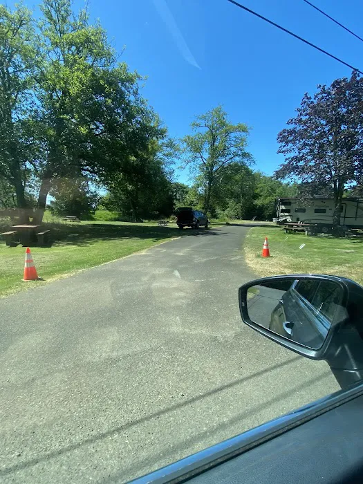 Bay City Campground Picture 5